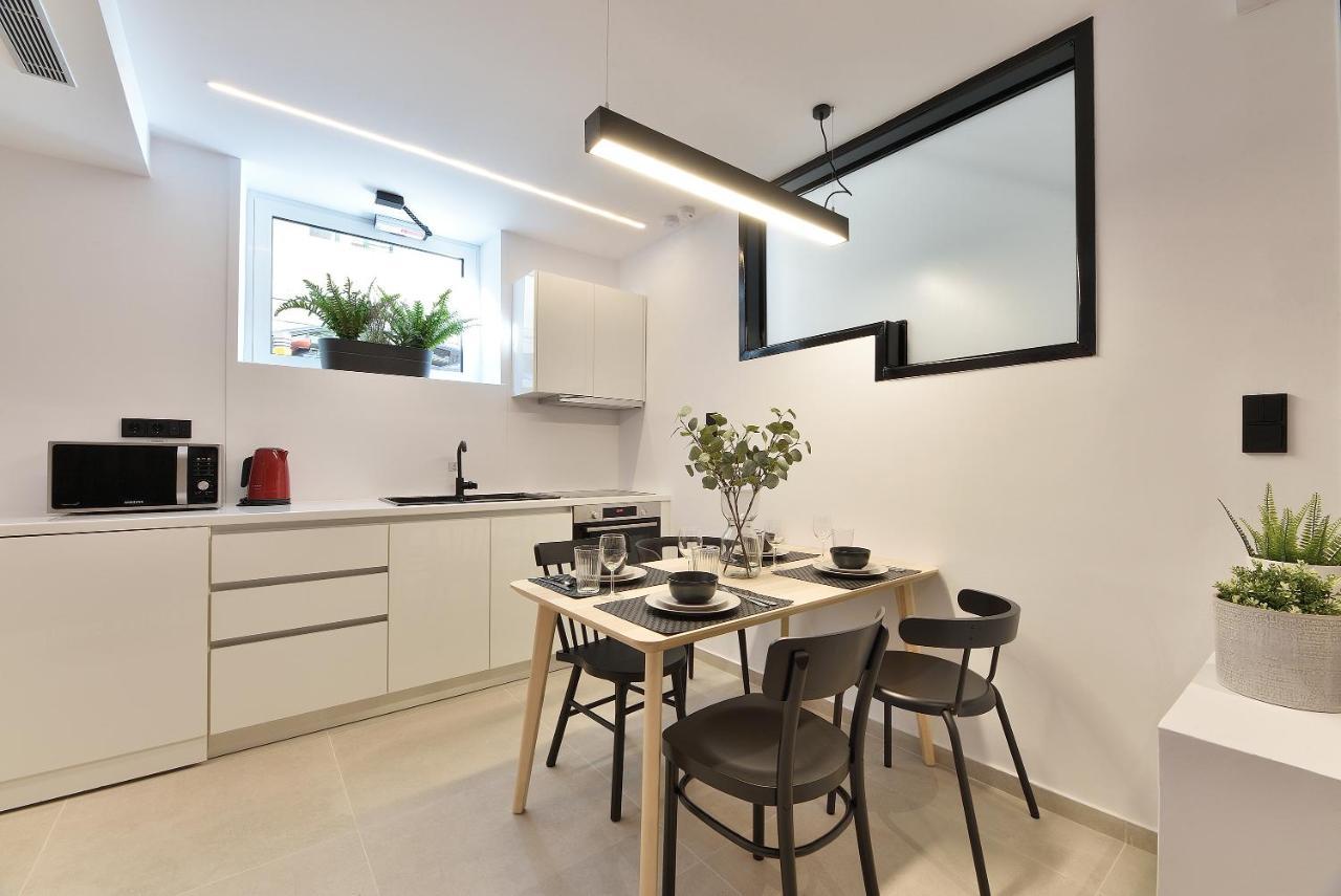 Phaedrus Living City Center Luxury Flat Skoufa Athen Exterior foto